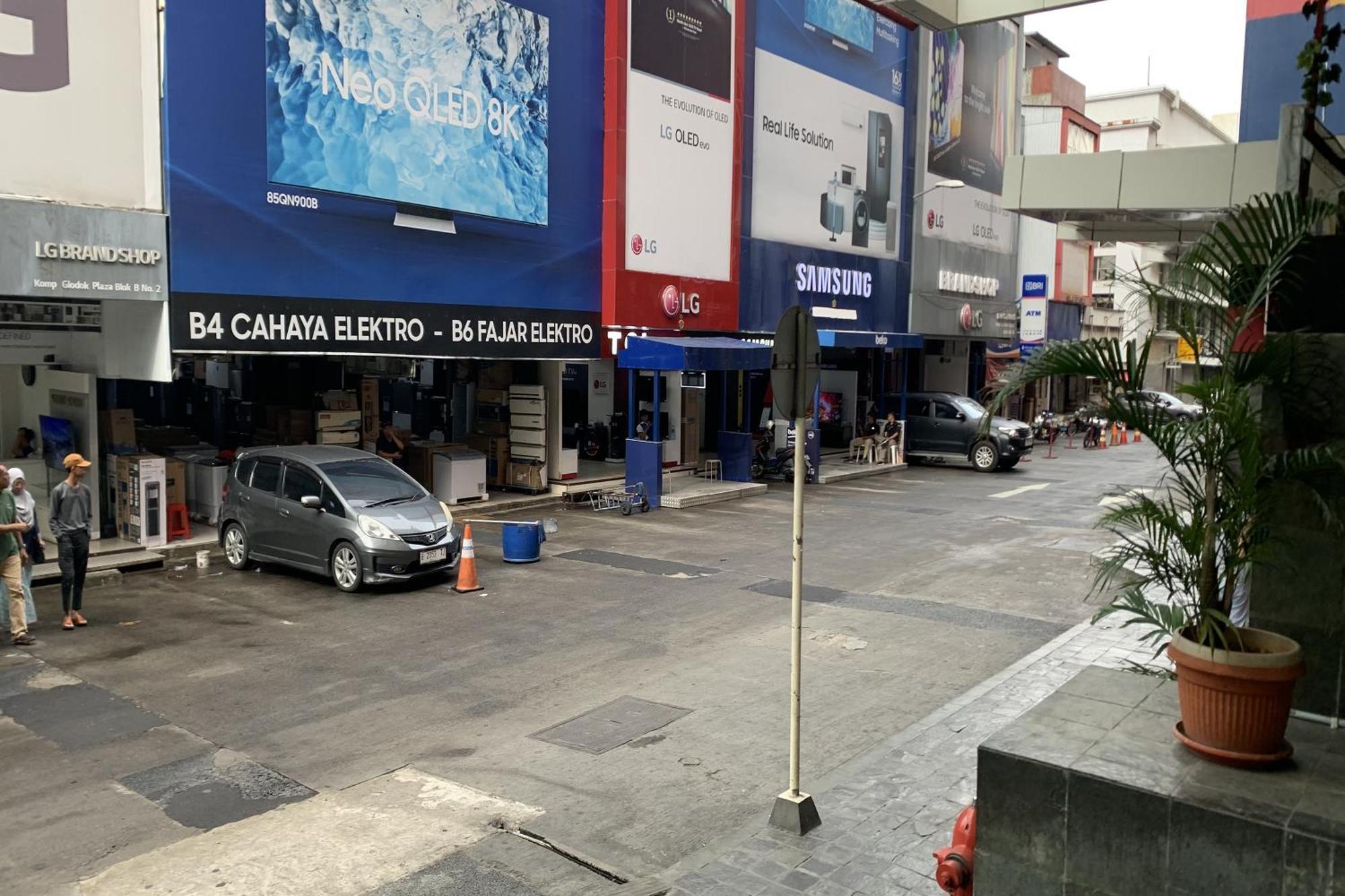 Hotel Glodok Plaza Jakarta Buitenkant foto